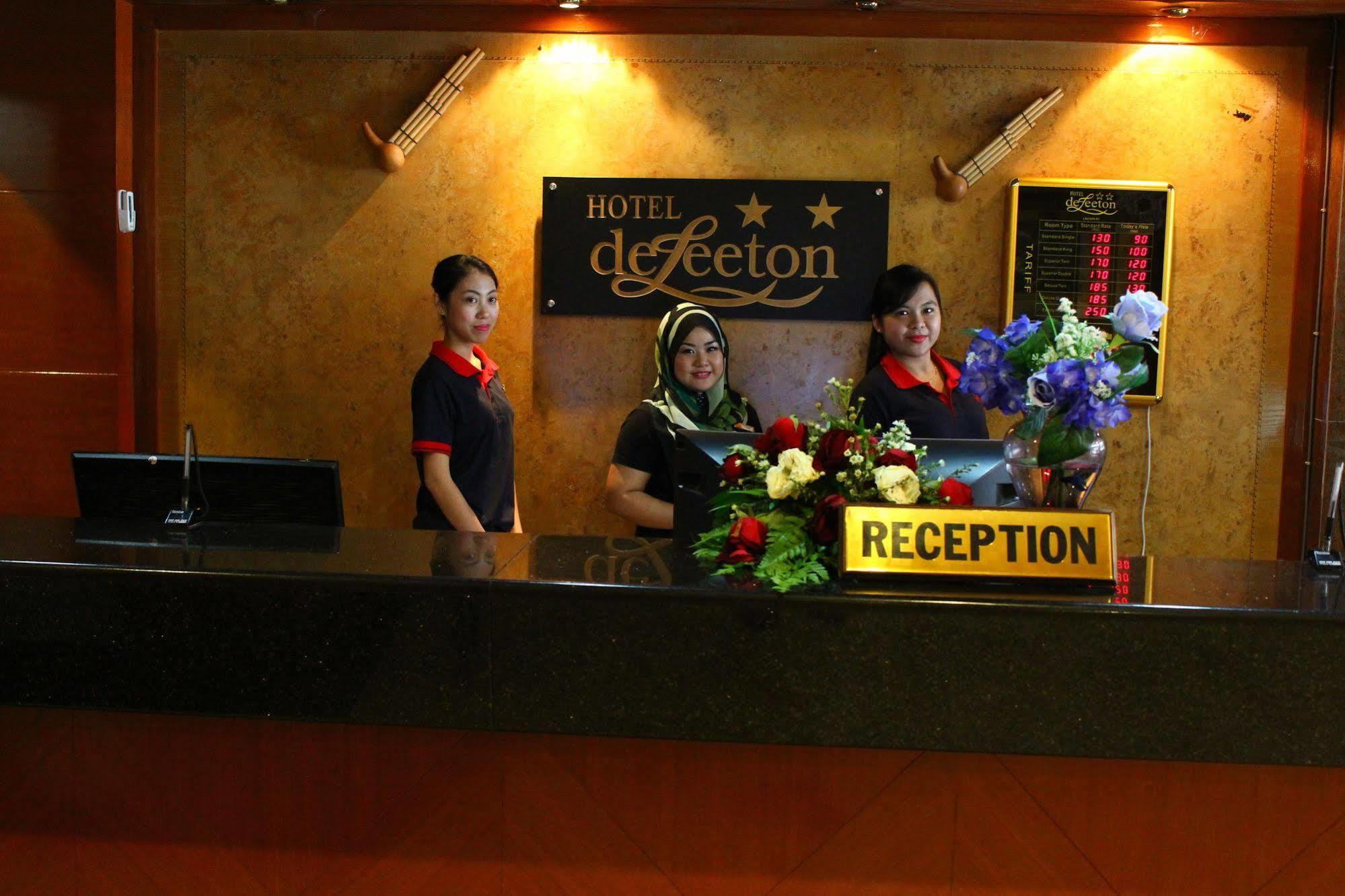 Hotel Deleeton Kota Kinabalu Kültér fotó